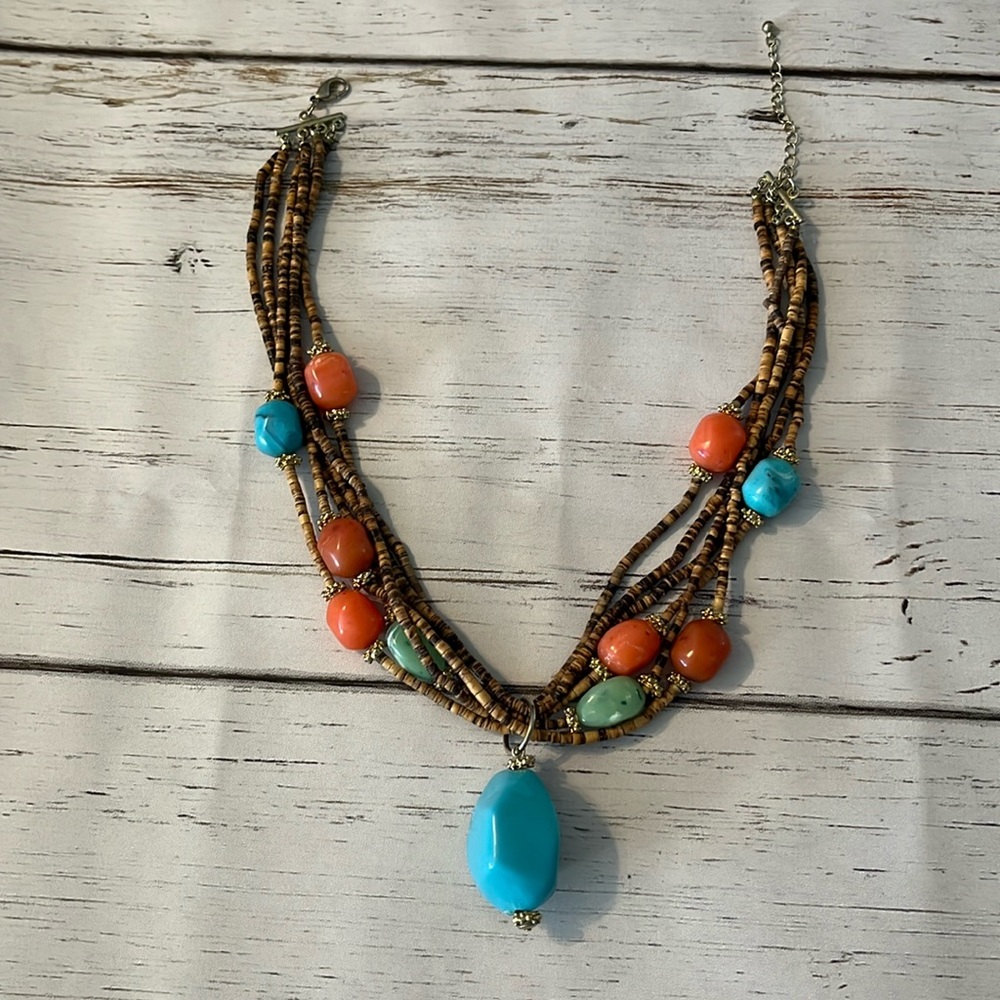 Beautiful necklace!